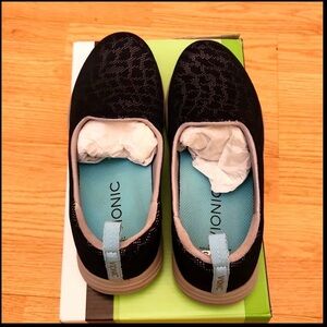 Vionic Black and Teal Slip-On Shoes